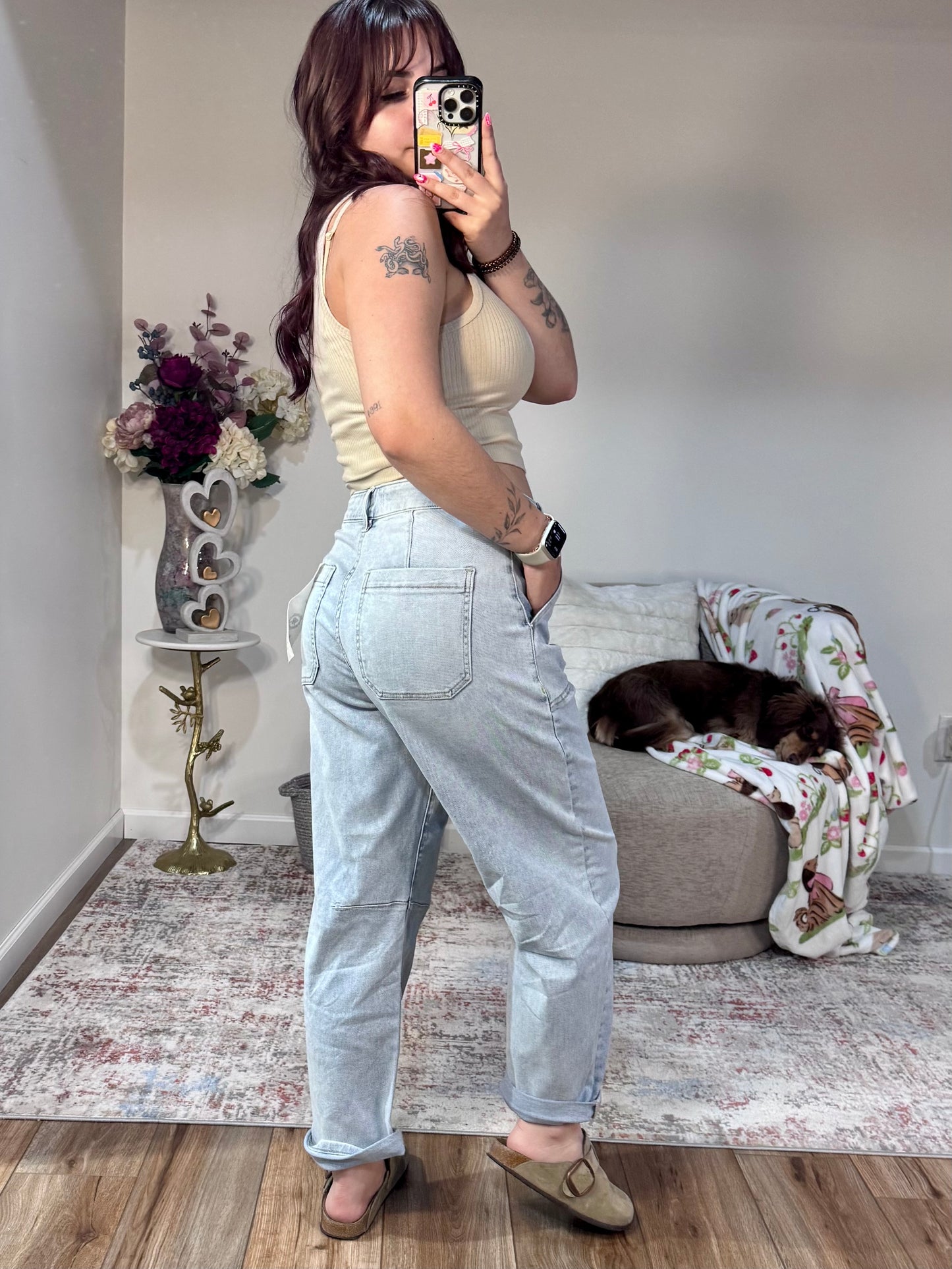 Slouchy Barrel Relaxed Patch Pocket Jeans