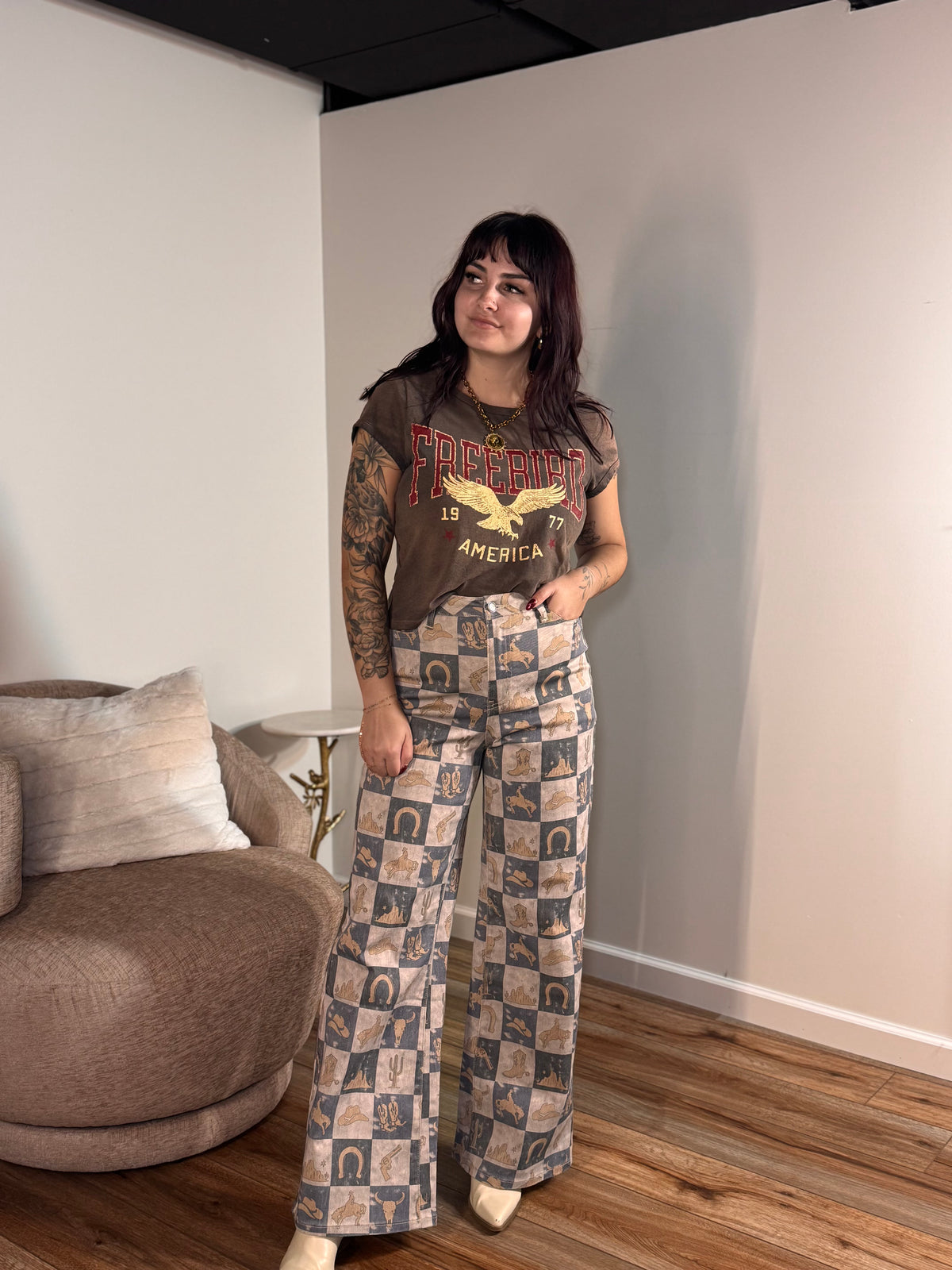Free Bird Graphic Cropped Tee, Espresso