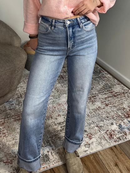 High Rise Straight Roll Up Jean With Tummy Control - Light Wash