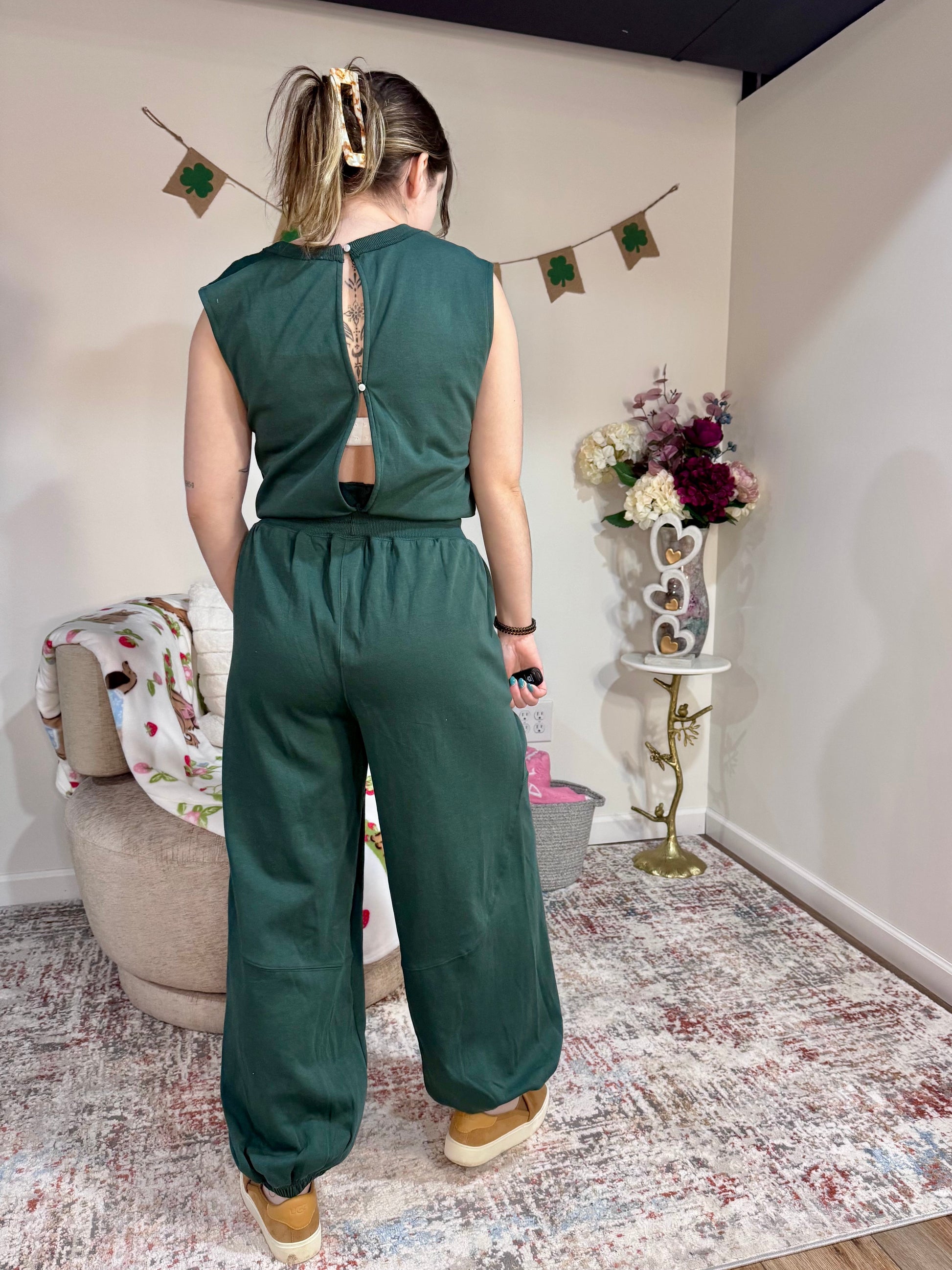 green sporty jumpsuit casual women's sleeveless jumpsuit 