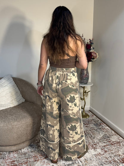 Kasey Camo Print Washed Terry Knit Pants