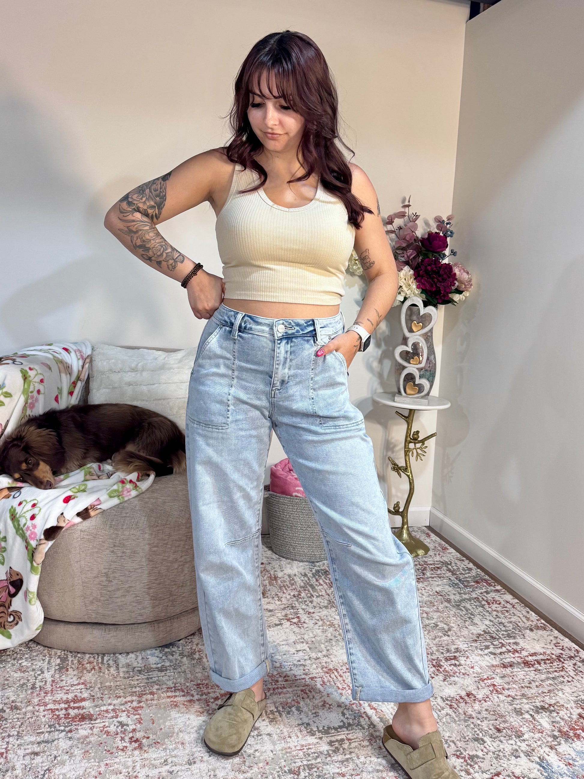 Slouchy Barrel Relaxed Patch Pocket Jeans