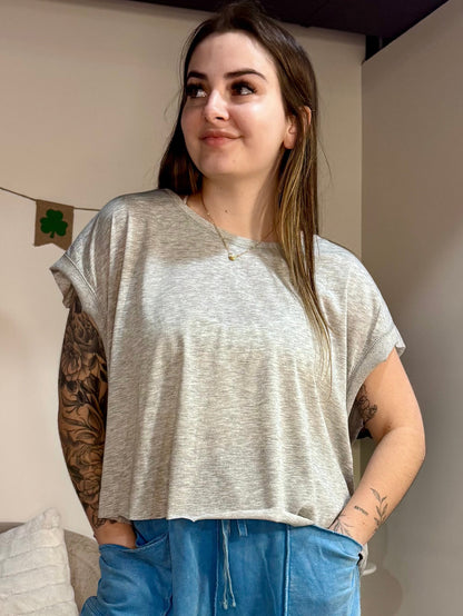 light gray workout top keyhole back stretchy cropped top