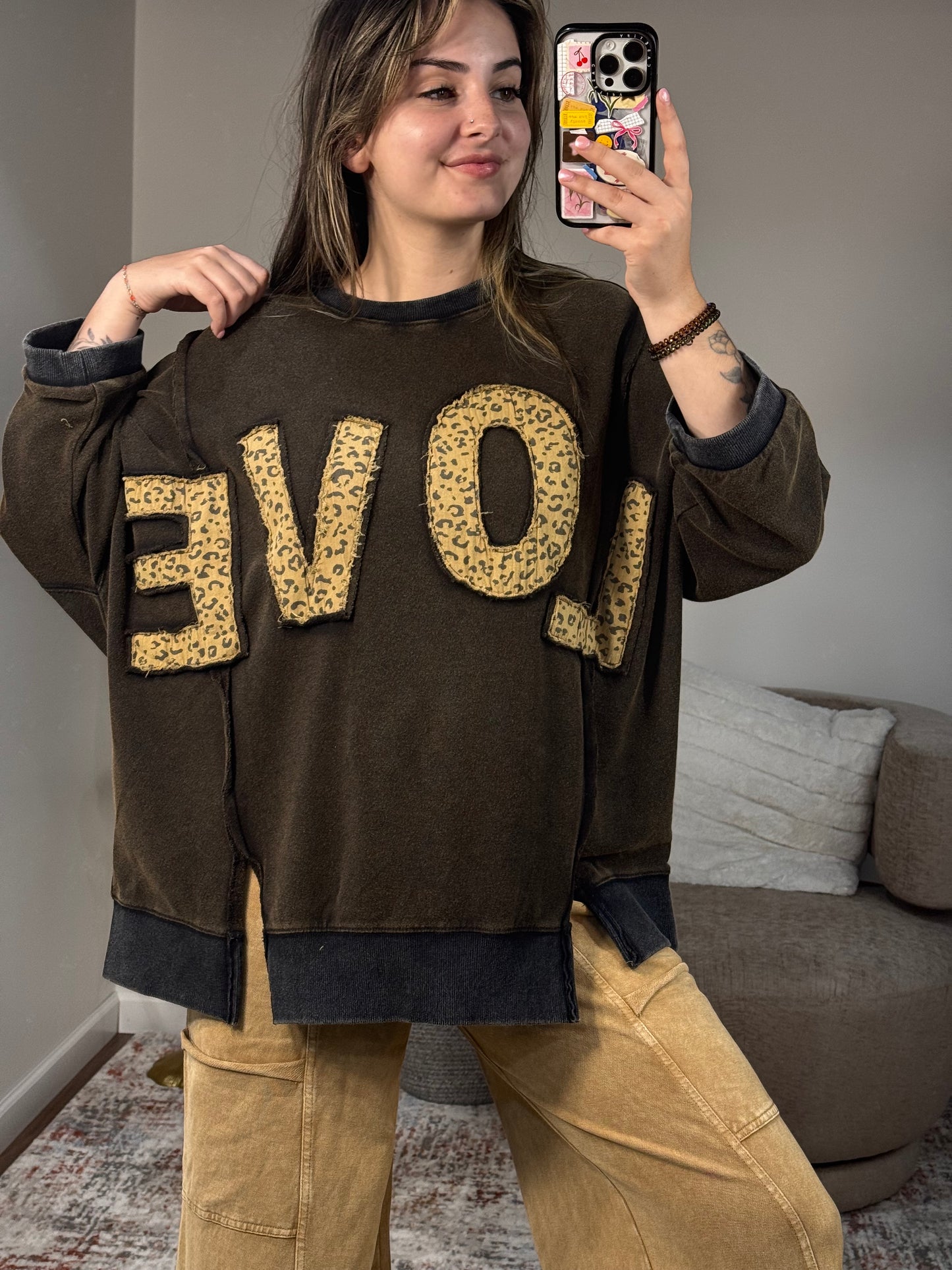 "love" leopard crewneck