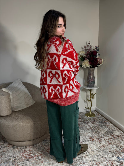 Oversized Sweater with Bow & Checkered Pattern