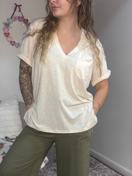 rolled sleeve v neck tee cream 