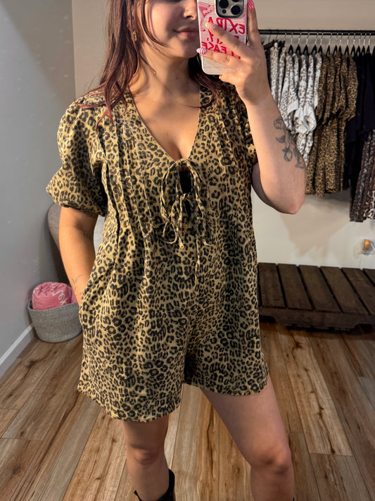 Leopard Print Denim Romper with Pleat and Tie