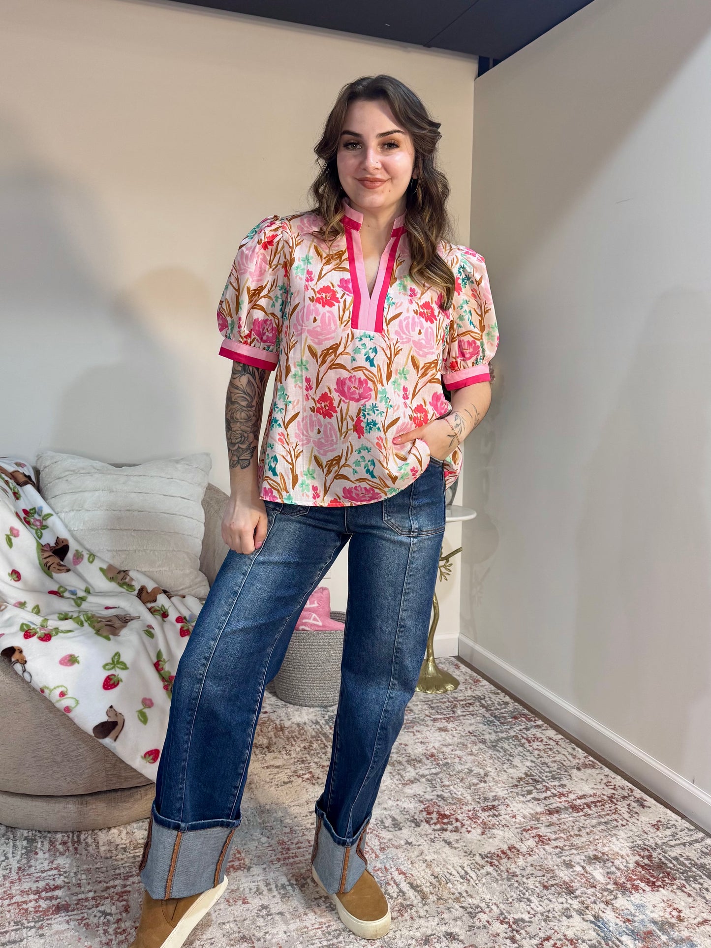 Pink Floral Puff Sleeve Contrast Trim Blouse