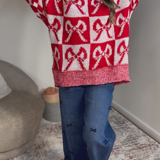 Oversized Sweater with Bow & Checkered Pattern